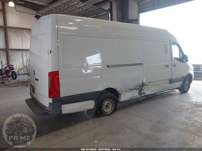 2019 MERCEDES-BENZ SPRINTER 2500 HIGH ROOF V6 — фото 4