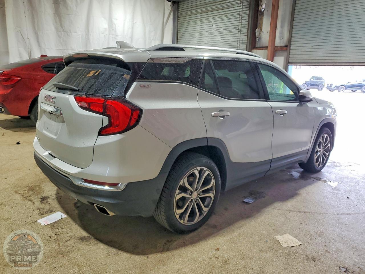 2020 GMC TERRAIN — фото 3