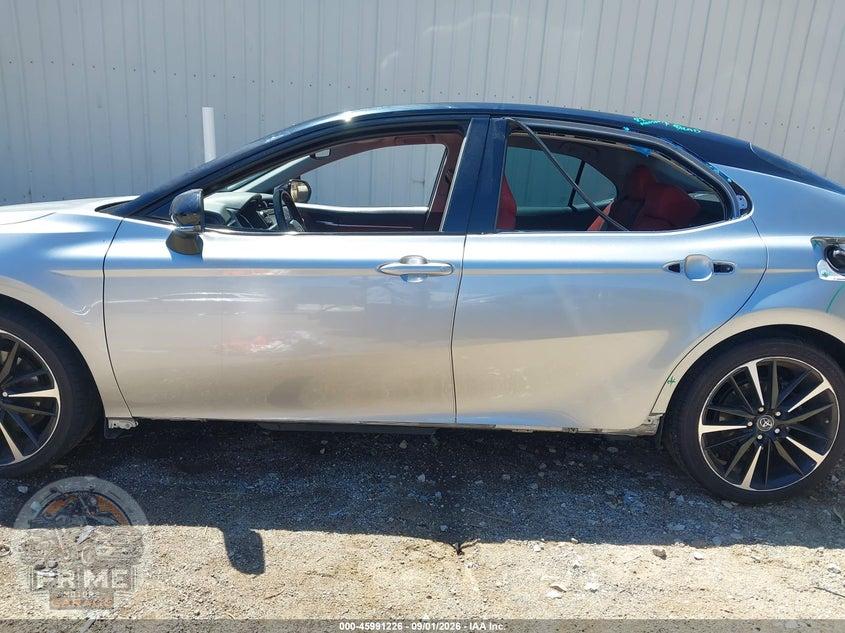 2018 TOYOTA CAMRY XSE — фото 15