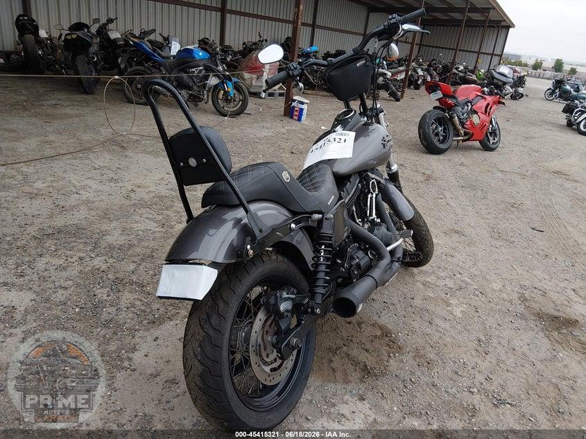 2015 HARLEY-DAVIDSON FXDB (STREET BOB) DYNA STREET BOB — фото 4