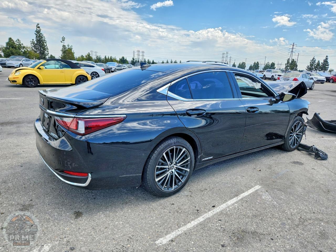 2022 LEXUS ES — фото 6