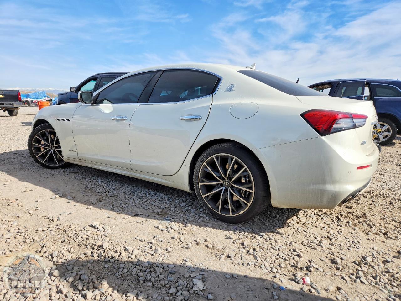 2021 MASERATI GHIBLI — фото 2