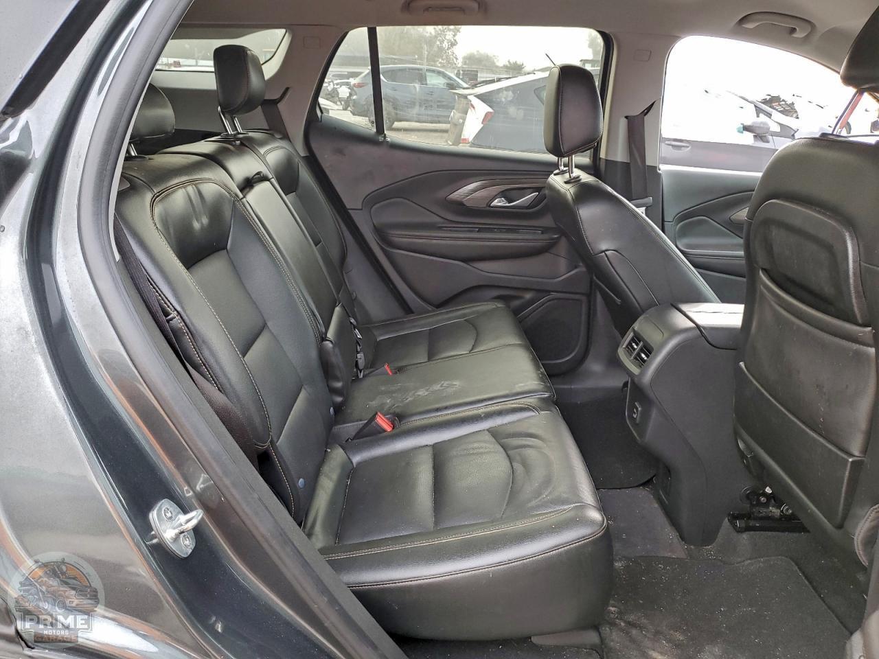 2020 GMC TERRAIN — фото 11