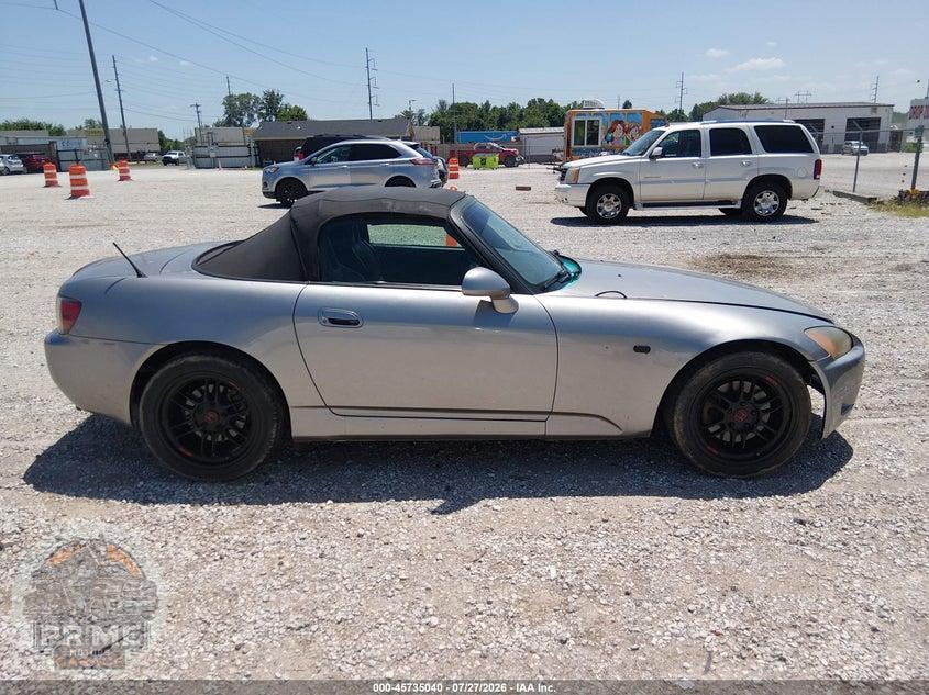 2001 HONDA S2000 — фото 13