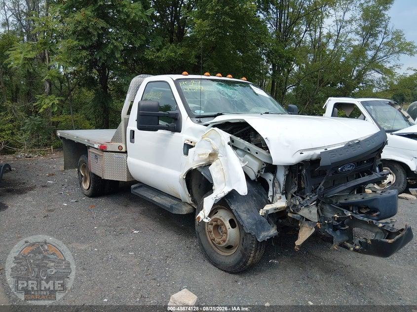2010 FORD F-350 CHASSIS XL/XLT — фото 1