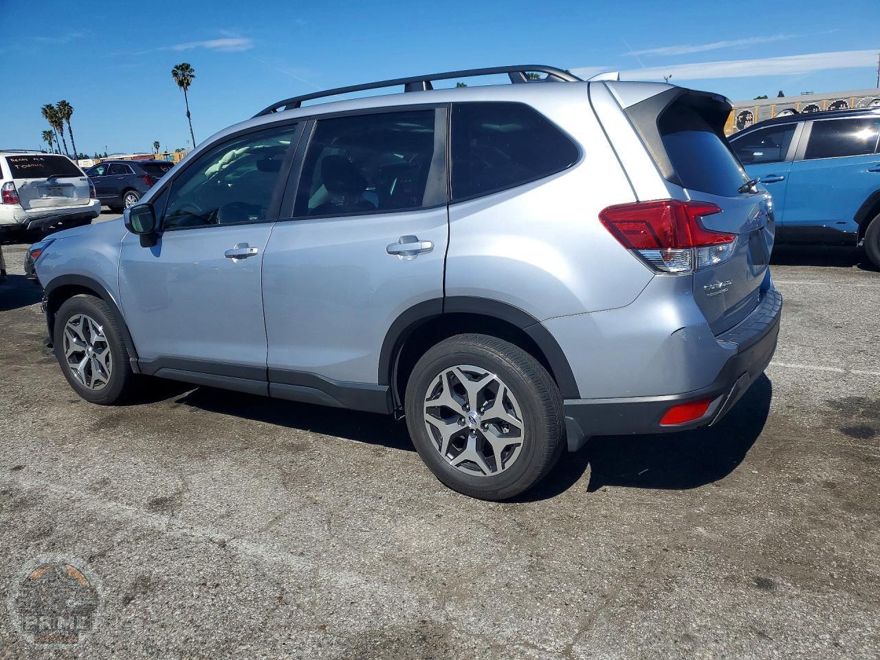 2023 SUBARU FORESTER — фото 2