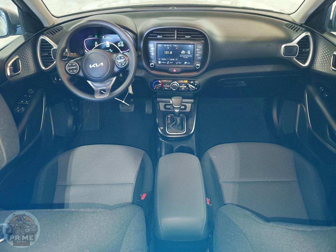 2025 KIA SOUL — фото 8