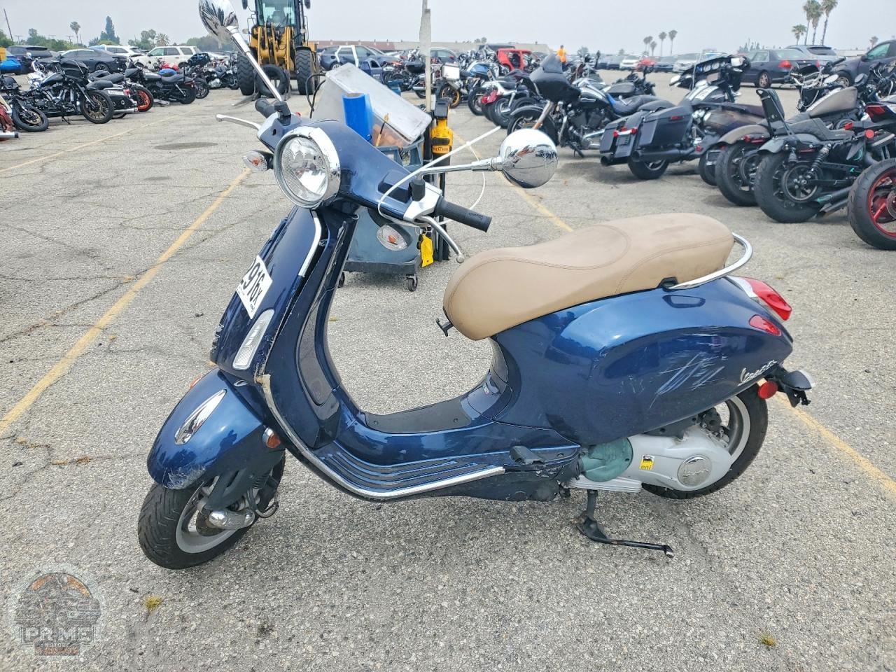 2016 VESPA SPRINT — фото 3