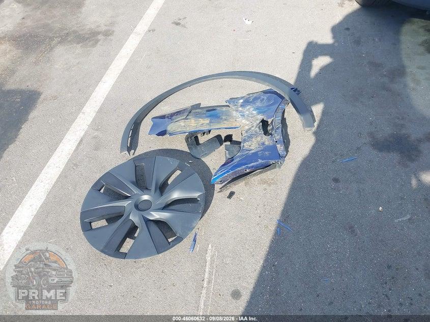 2024 TESLA MODEL Y LONG RANGE SINGLE MOTOR REAR-WHEEL DRIVE/RWD — фото 10
