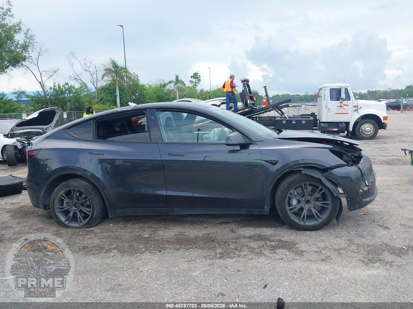 2025 TESLA MODEL Y LONG RANGE DUAL MOTOR REAR-WHEEL DRIVE — фото 11