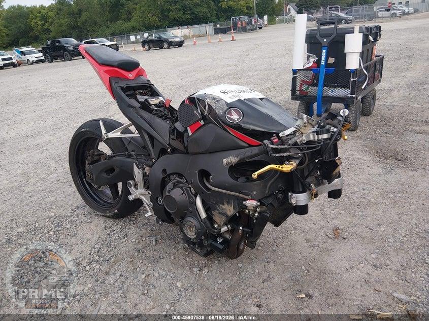 2008 HONDA CBR1000 RR — фото 1
