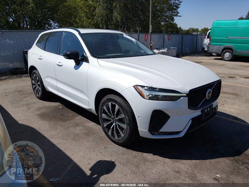 2024 VOLVO XC60 B5 PLUS DARK THEME — фото 1