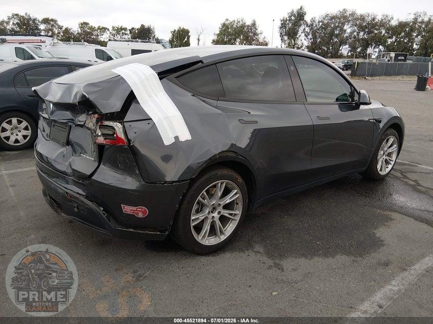 2023 TESLA MODEL Y AWD/LONG RANGE DUAL MOTOR ALL-WHEEL DRIVE — фото 4
