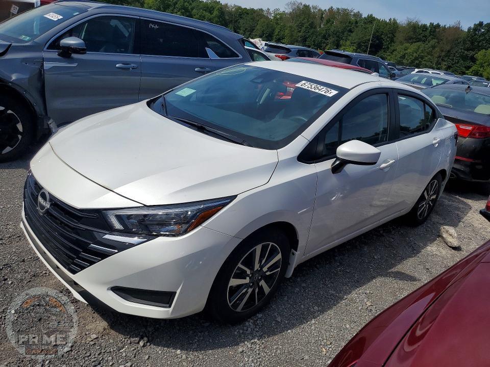 2025 NISSAN VERSA — фото 1