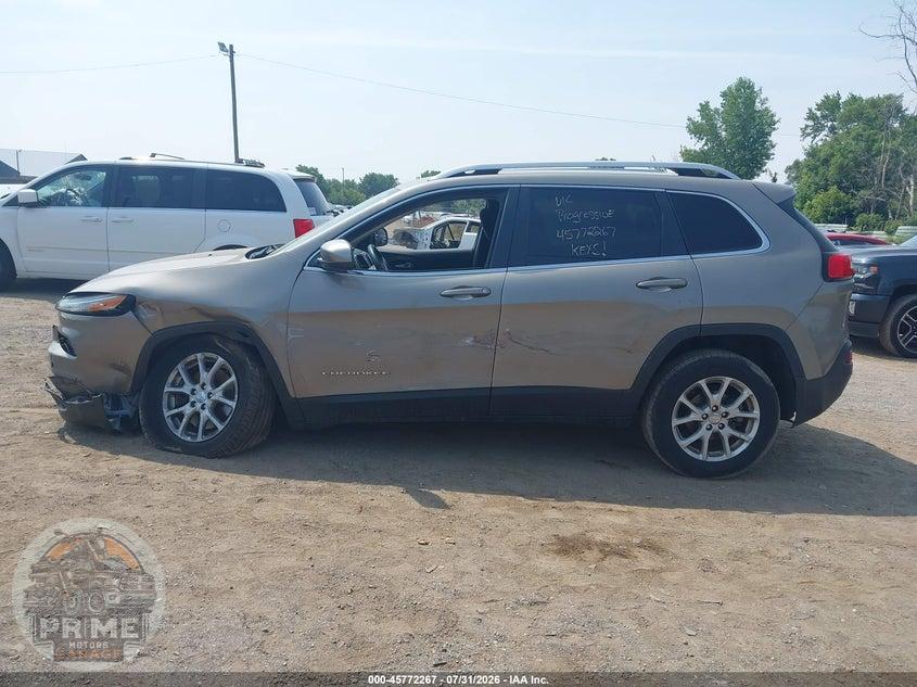2016 JEEP CHEROKEE LATITUDE — фото 14