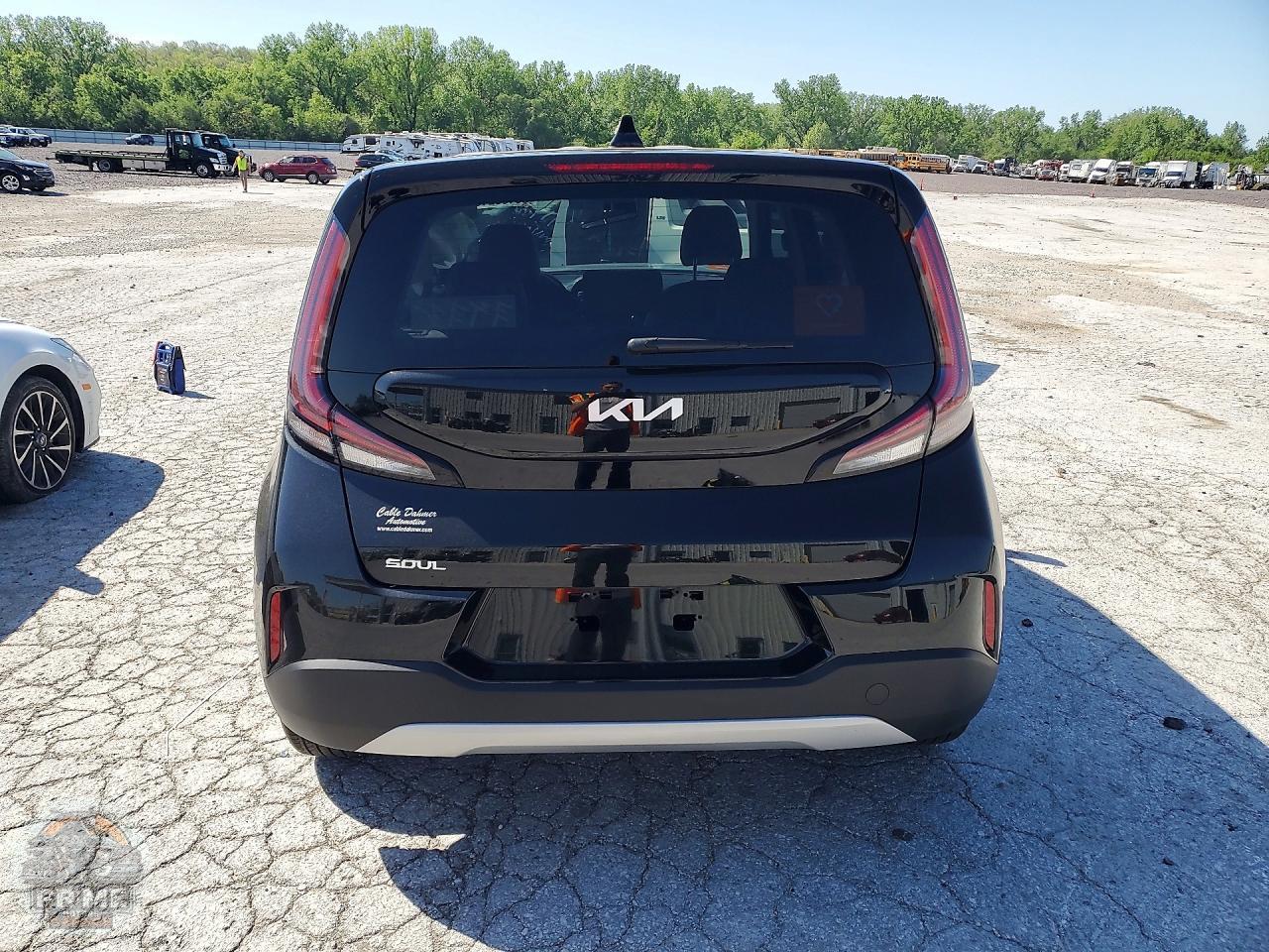 2025 KIA SOUL — фото 6