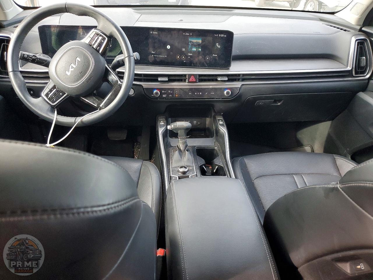 2024 KIA SORENTO — фото 8