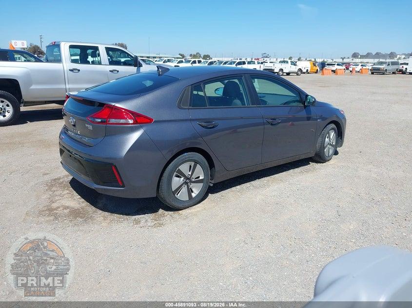 2018 HYUNDAI IONIQ HYBRID BLUE — фото 4