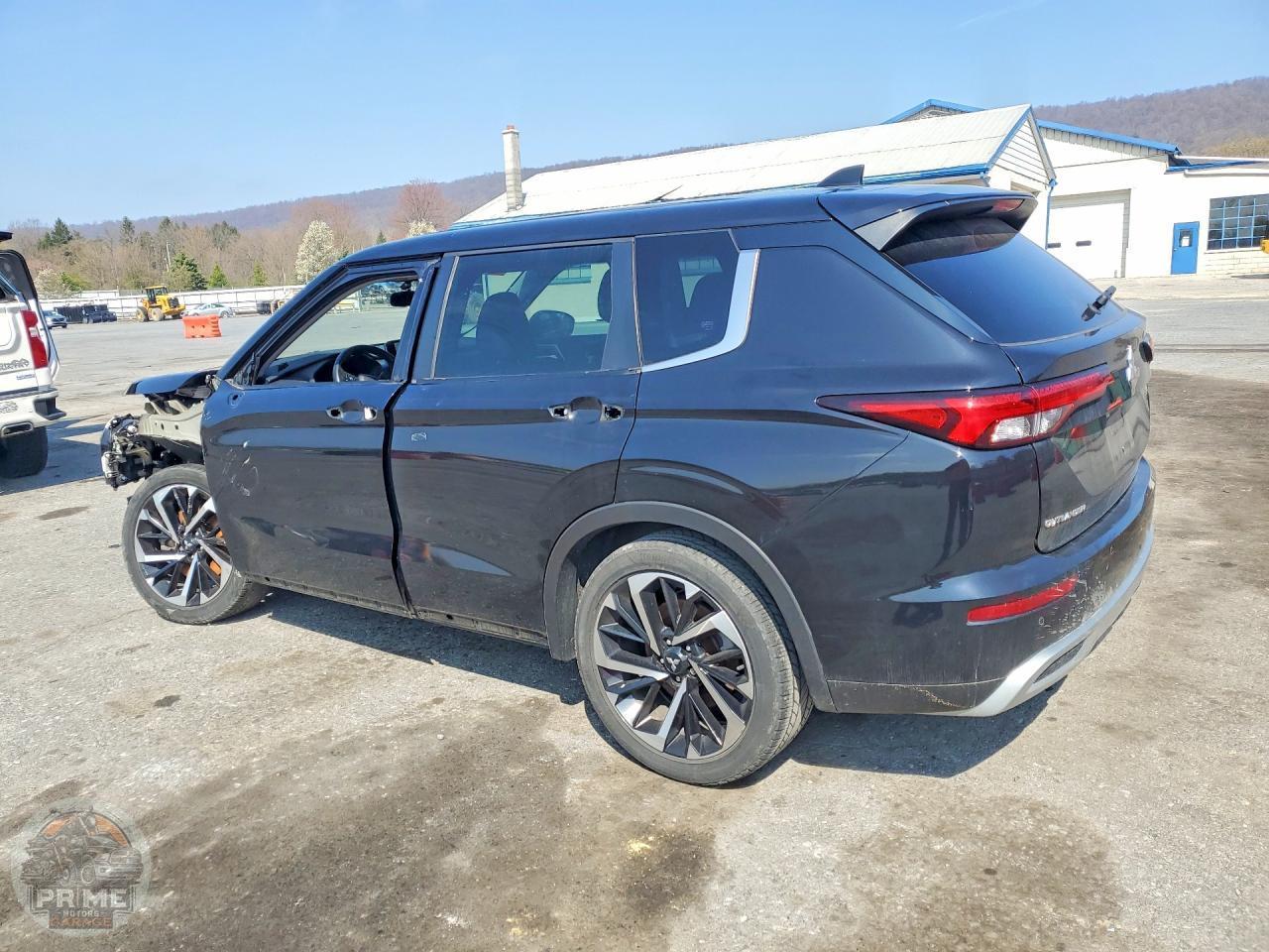 2022 MITSUBISHI OUTLANDER — фото 2