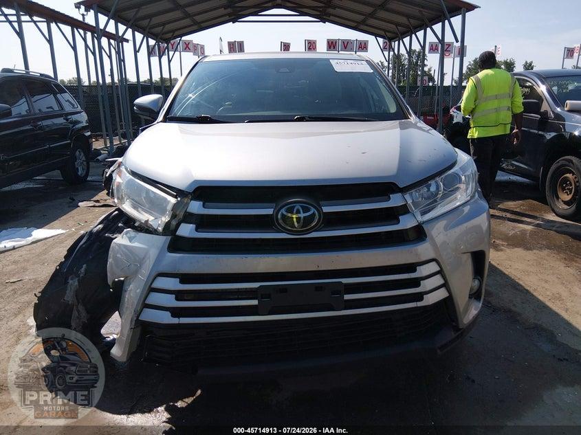 2018 TOYOTA HIGHLANDER LE PLUS — фото 13