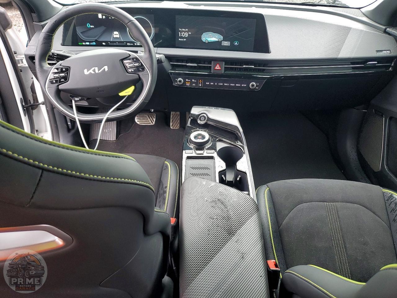 2023 KIA EV6 — фото 8