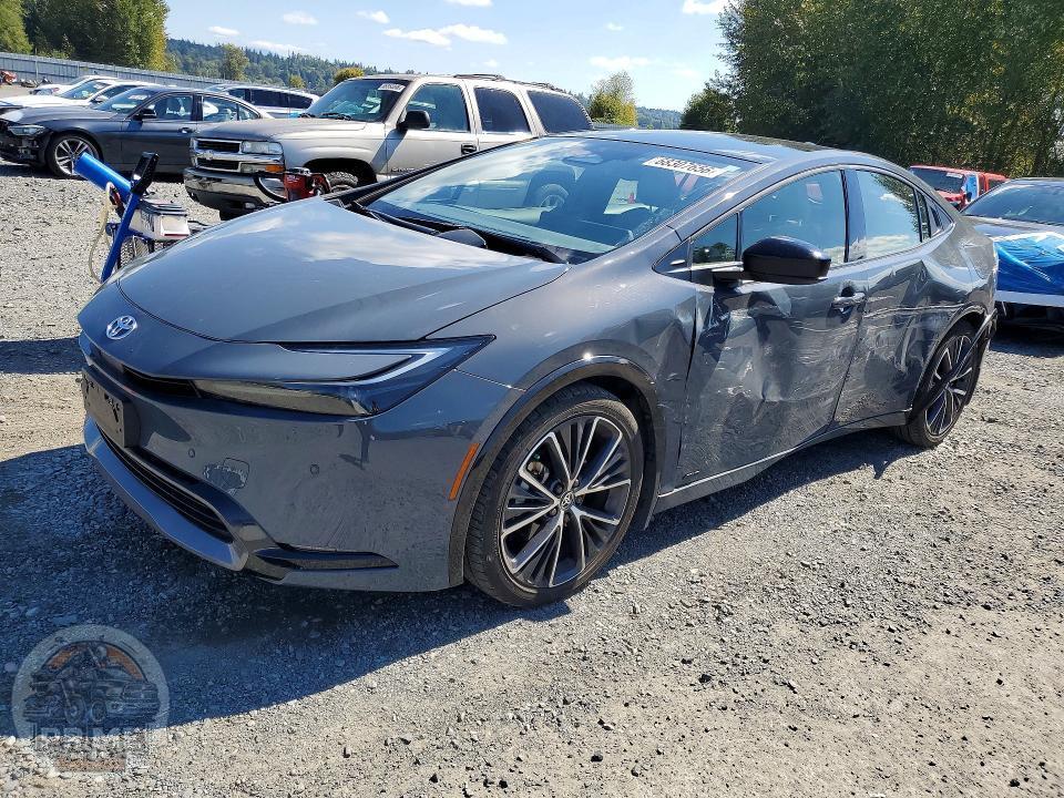 2024 TOYOTA PRIUS — фото 1