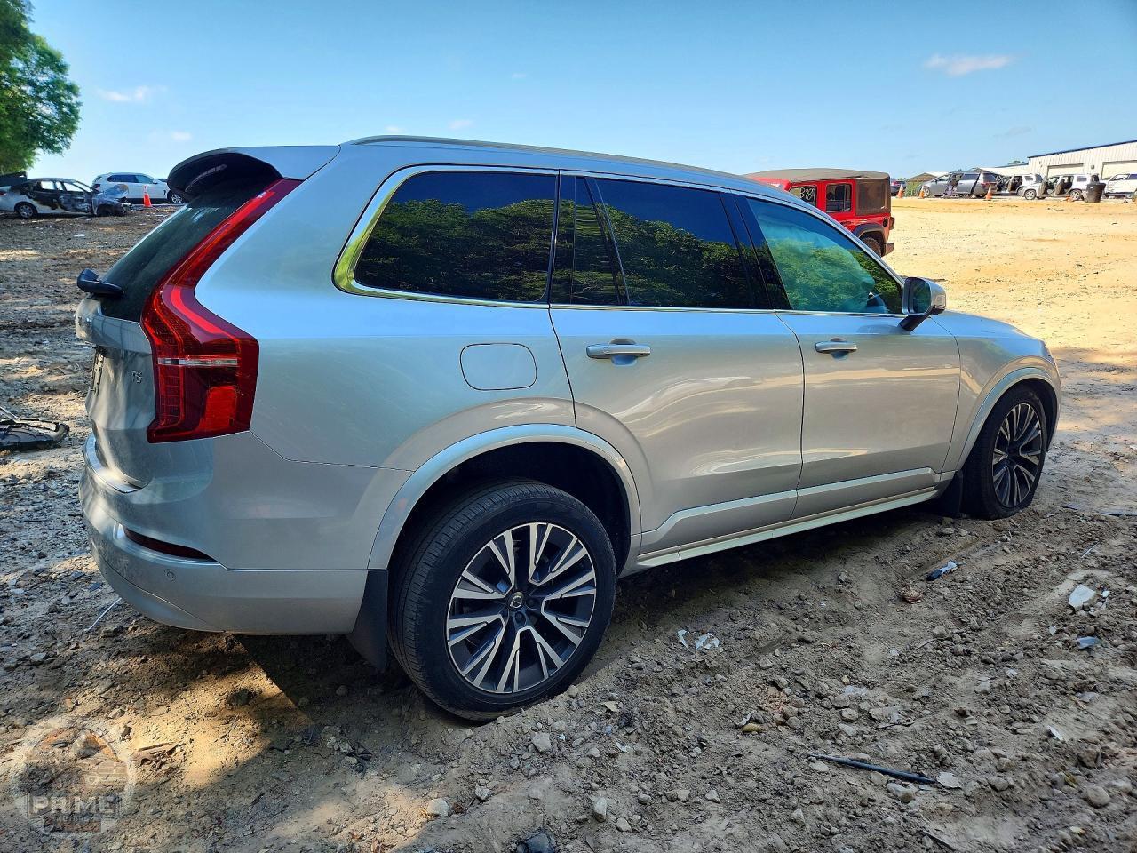 2022 VOLVO XC90 — фото 3