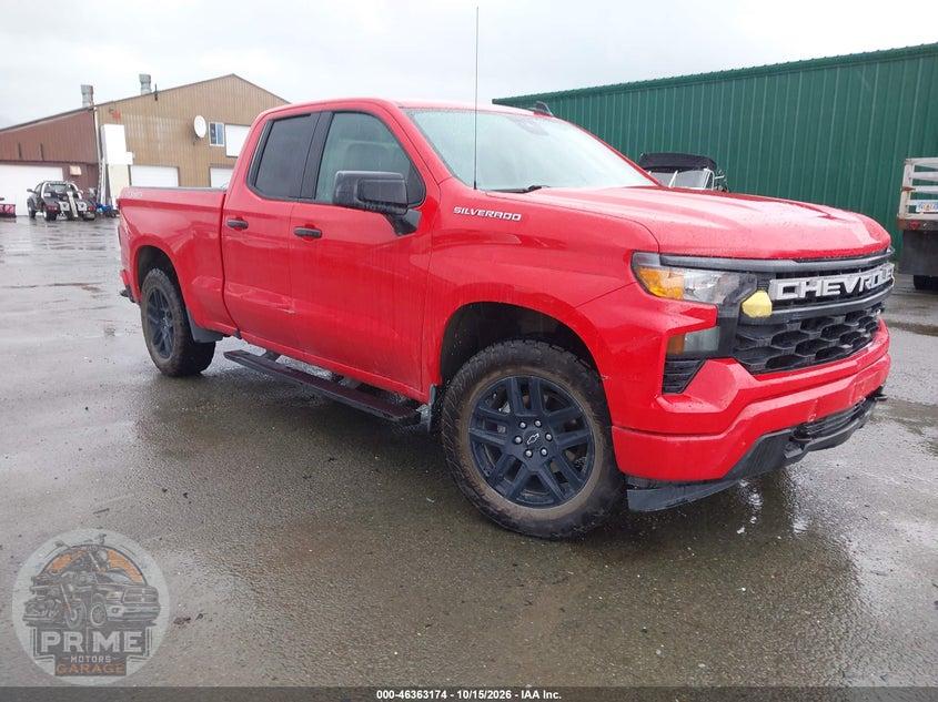 2023 CHEVROLET SILVERADO 1500 4WD  STANDARD BED CUSTOM — фото 1