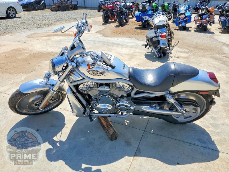 2003 HARLEY-DAVIDSON VRSCA (V-ROD) — фото 3