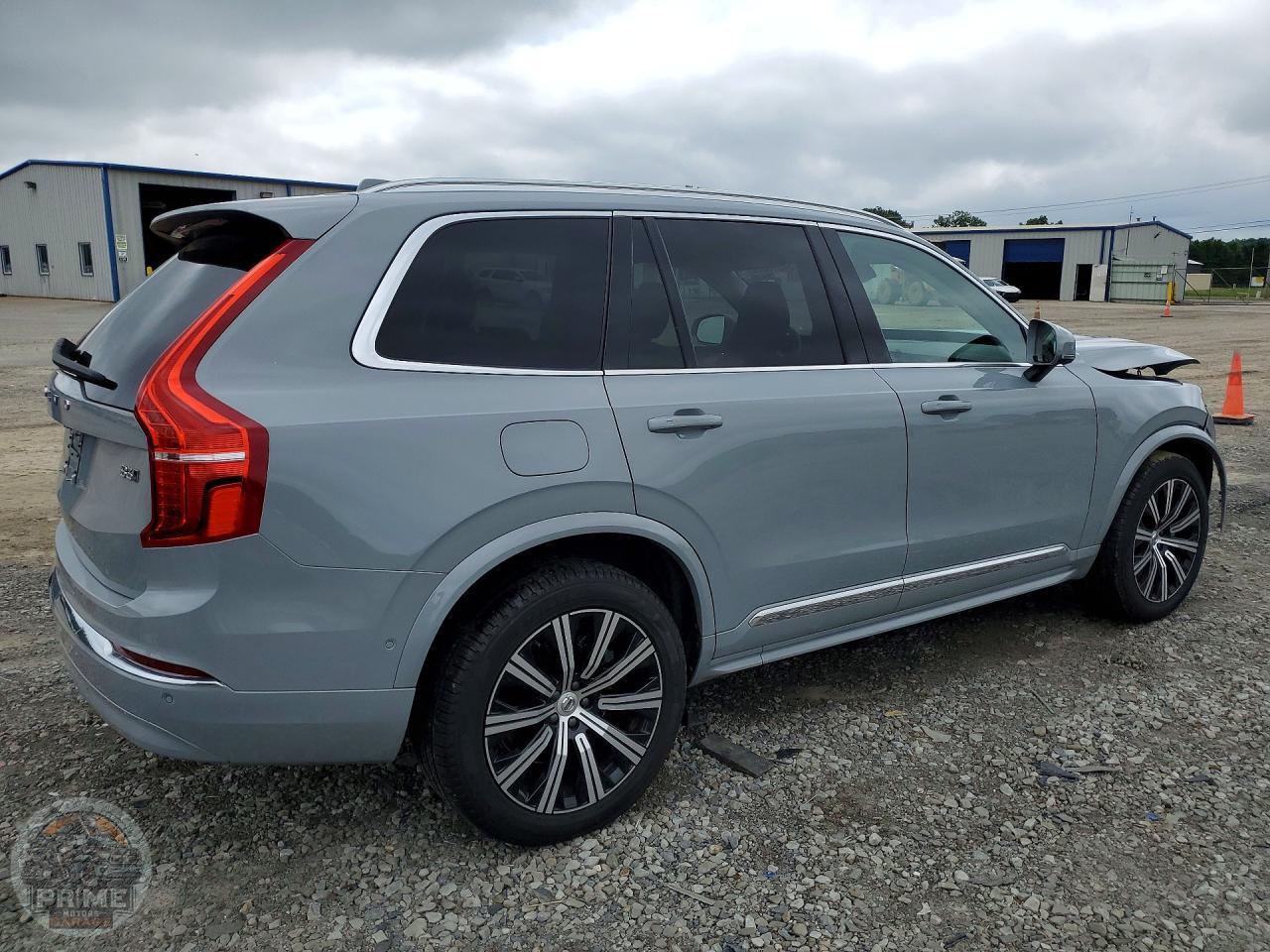 2025 VOLVO XC90 — фото 3