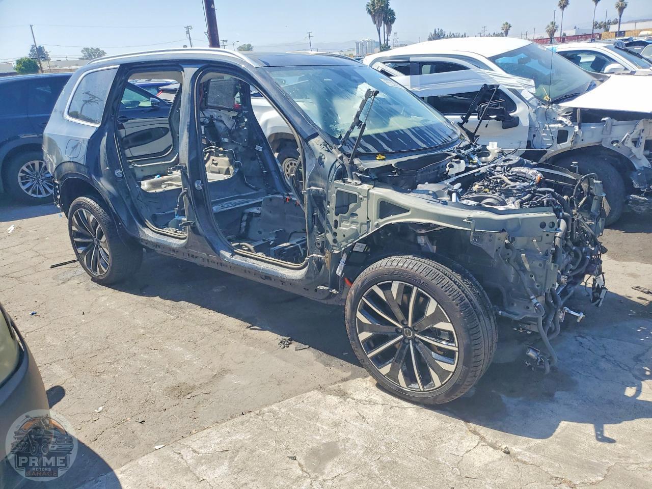 2025 VOLVO XC90 — фото 4