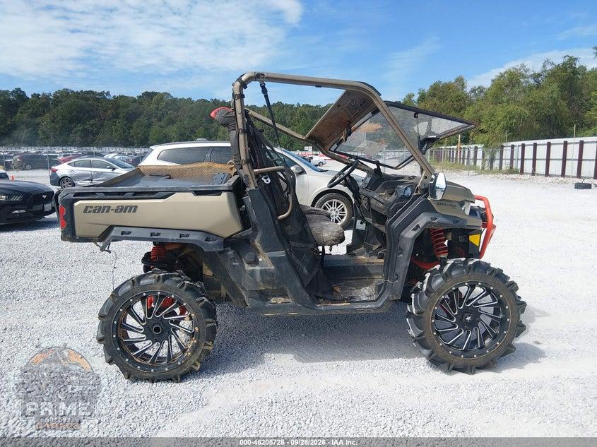 2023 CAN-AM DEFENDER X MR HD10 — фото 12