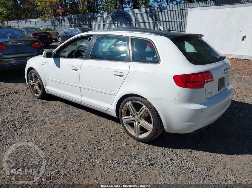 2012 AUDI A3 2.0T PREMIUM — фото 3