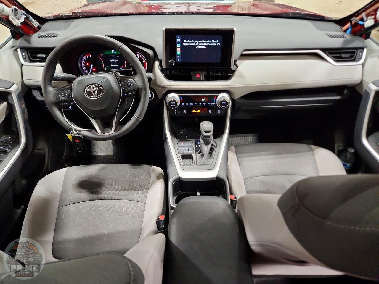 2025 TOYOTA RAV4 — фото 8