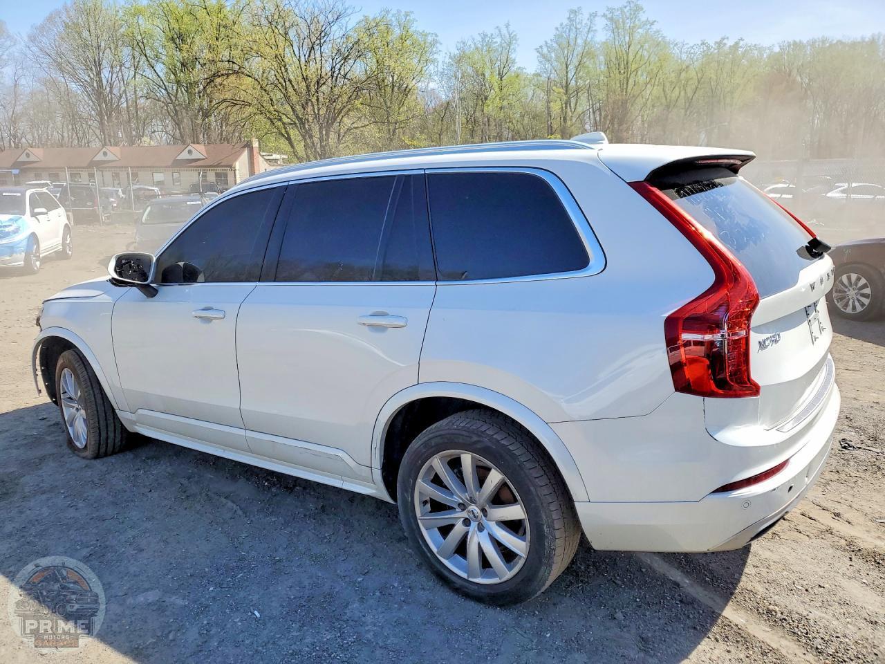 2021 VOLVO XC90 — фото 2