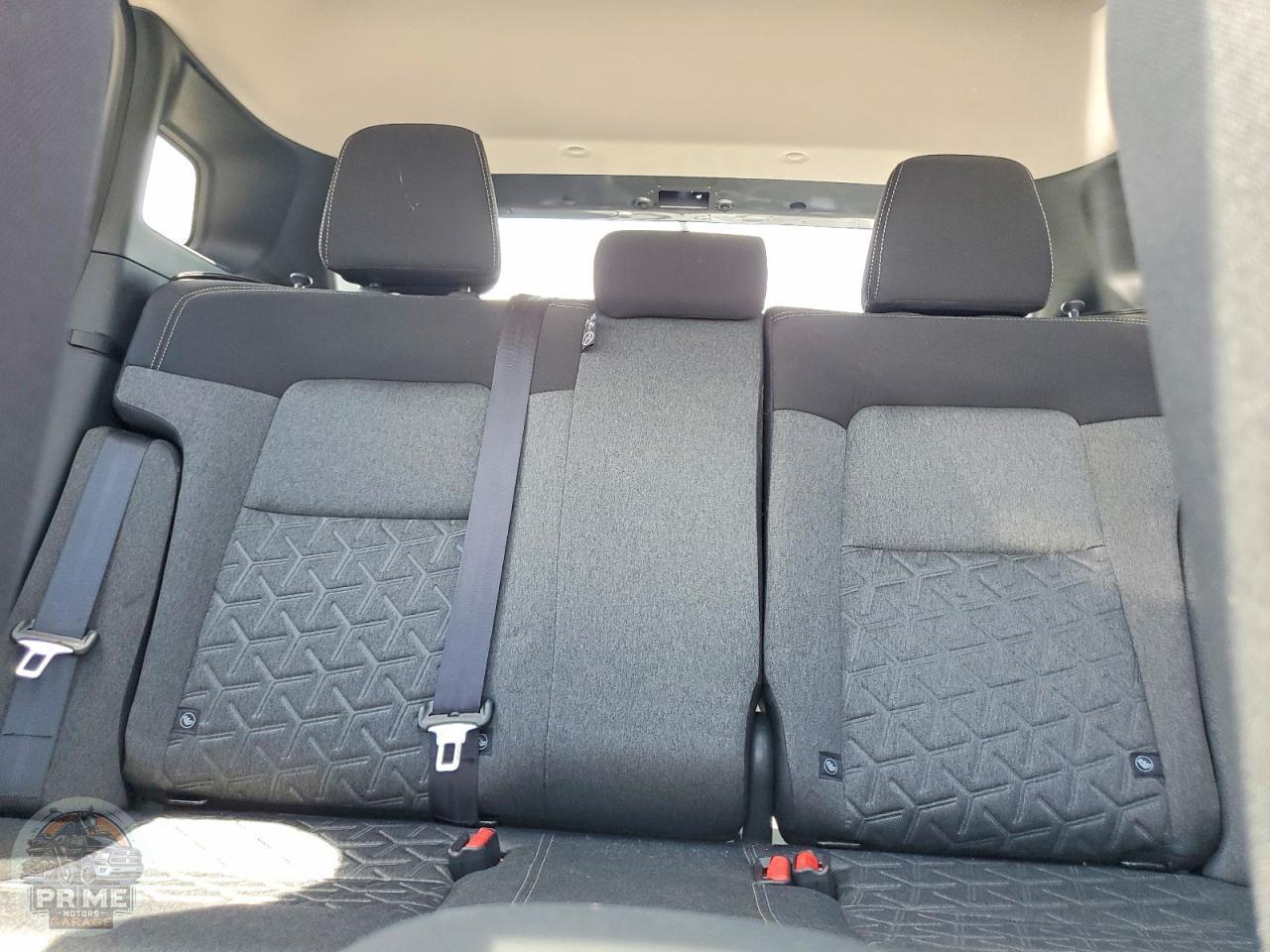 2025 NISSAN KICKS — фото 10