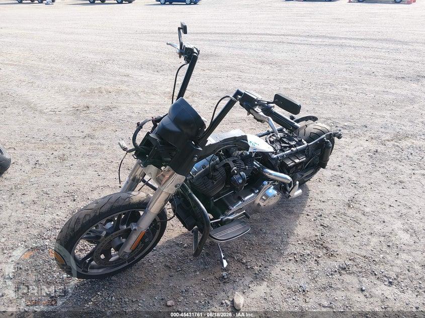 2015 HARLEY-DAVIDSON FLTRX (ROAD GLIDE, ROAD GLIDE CUSTOM) ROAD GLIDE — фото 2