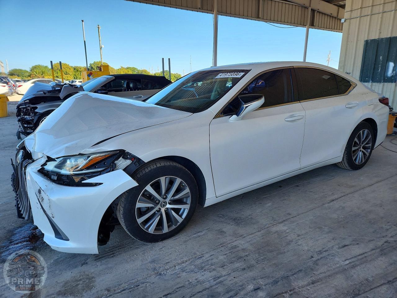2020 LEXUS ES — фото 1