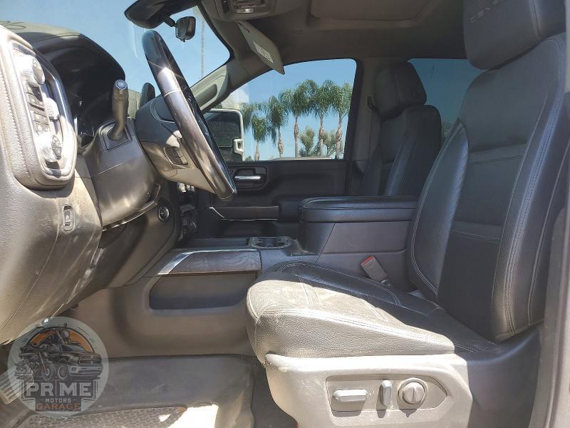 2022 GMC SIERRA — фото 7