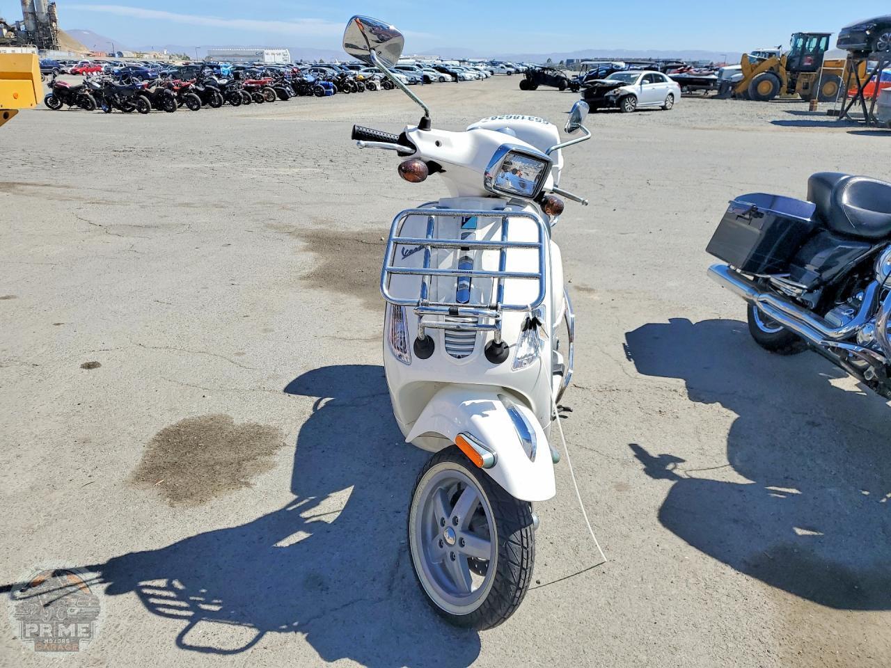 2009 VESPA LX — фото 4