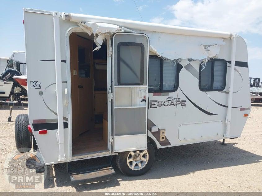 2012 SPREE ESCAPE 15' BUMPER PULL TRAVEL TRAILER — фото 7