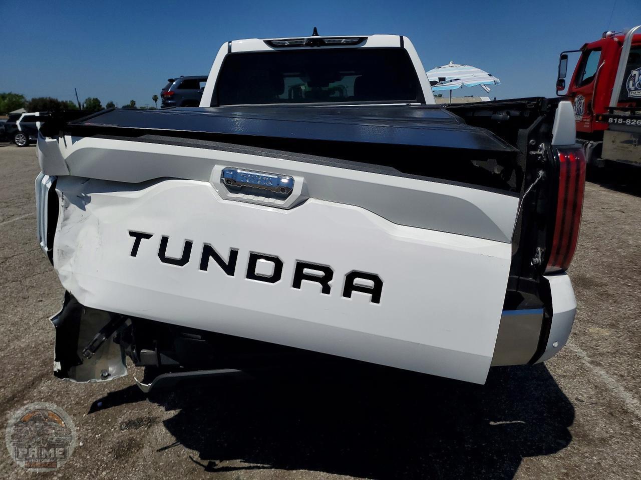 2022 TOYOTA TUNDRA — фото 11