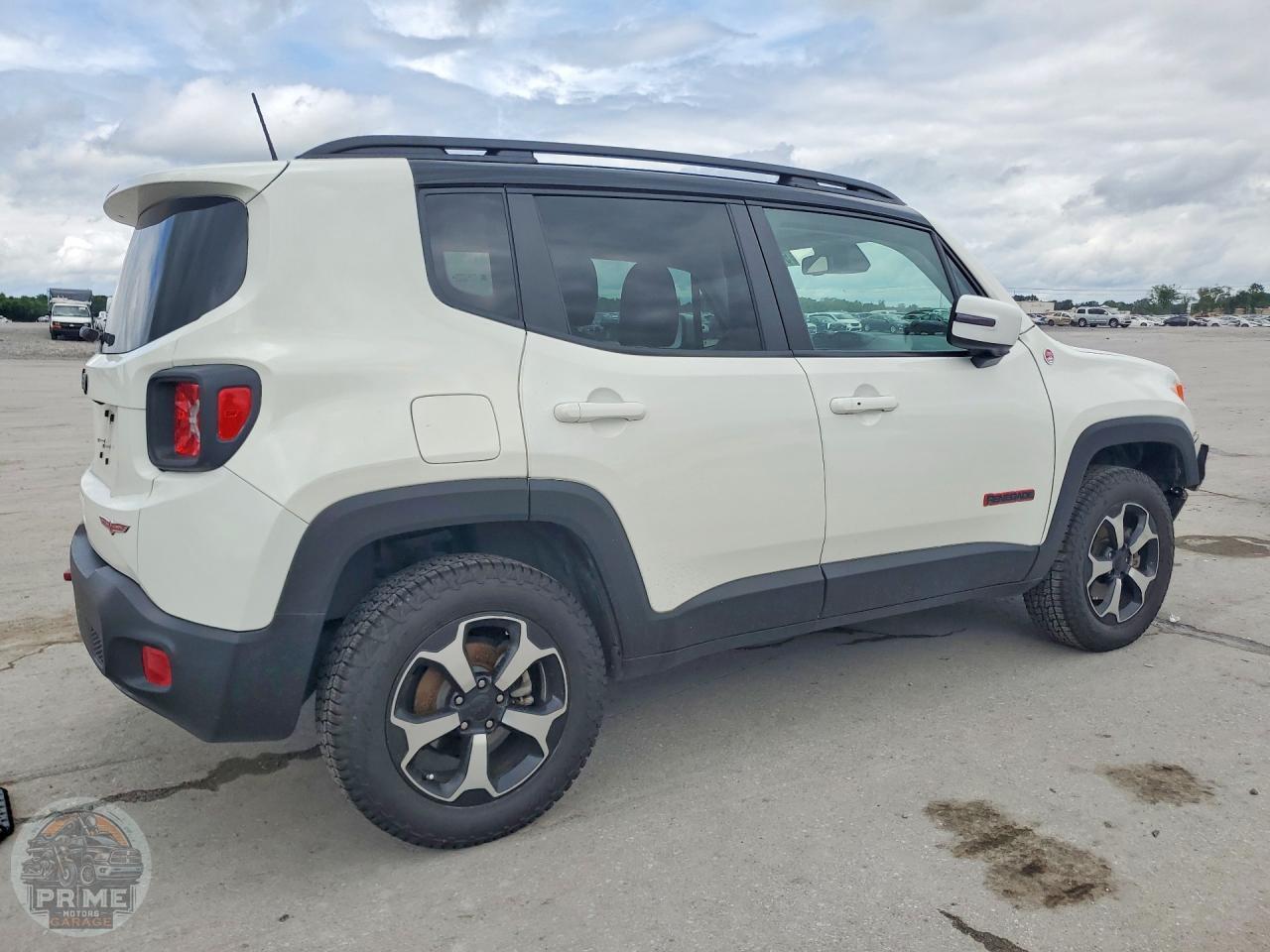 2020 JEEP RENEGADE — фото 3