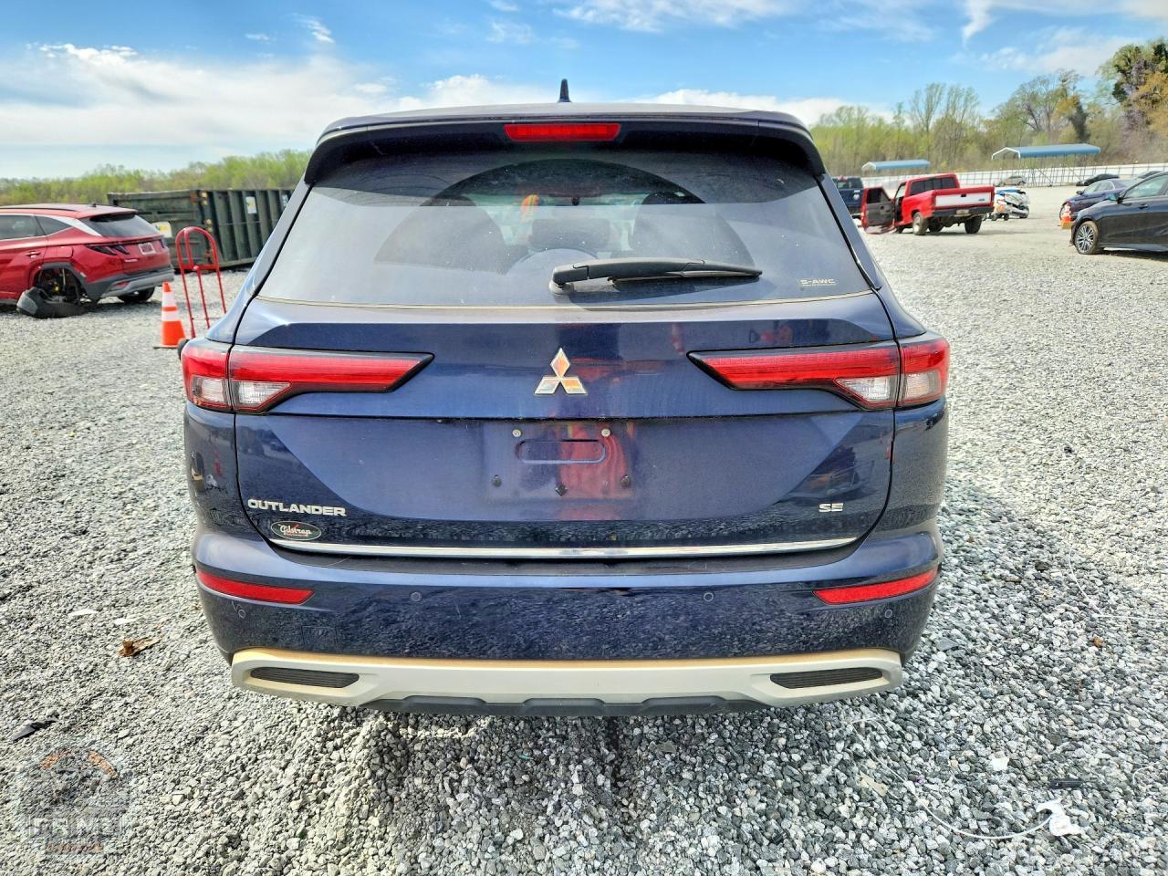 2022 MITSUBISHI OUTLANDER — фото 11