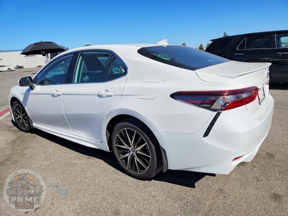 2021 TOYOTA CAMRY — фото 2