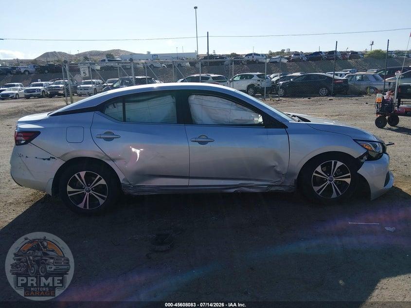 2022 NISSAN SENTRA SV XTRONIC CVT — фото 13