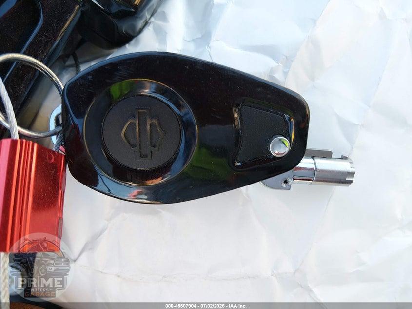 2024 HARLEY-DAVIDSON FLTRXSTSE (CVO ROAD GLIDE ST) — фото 11