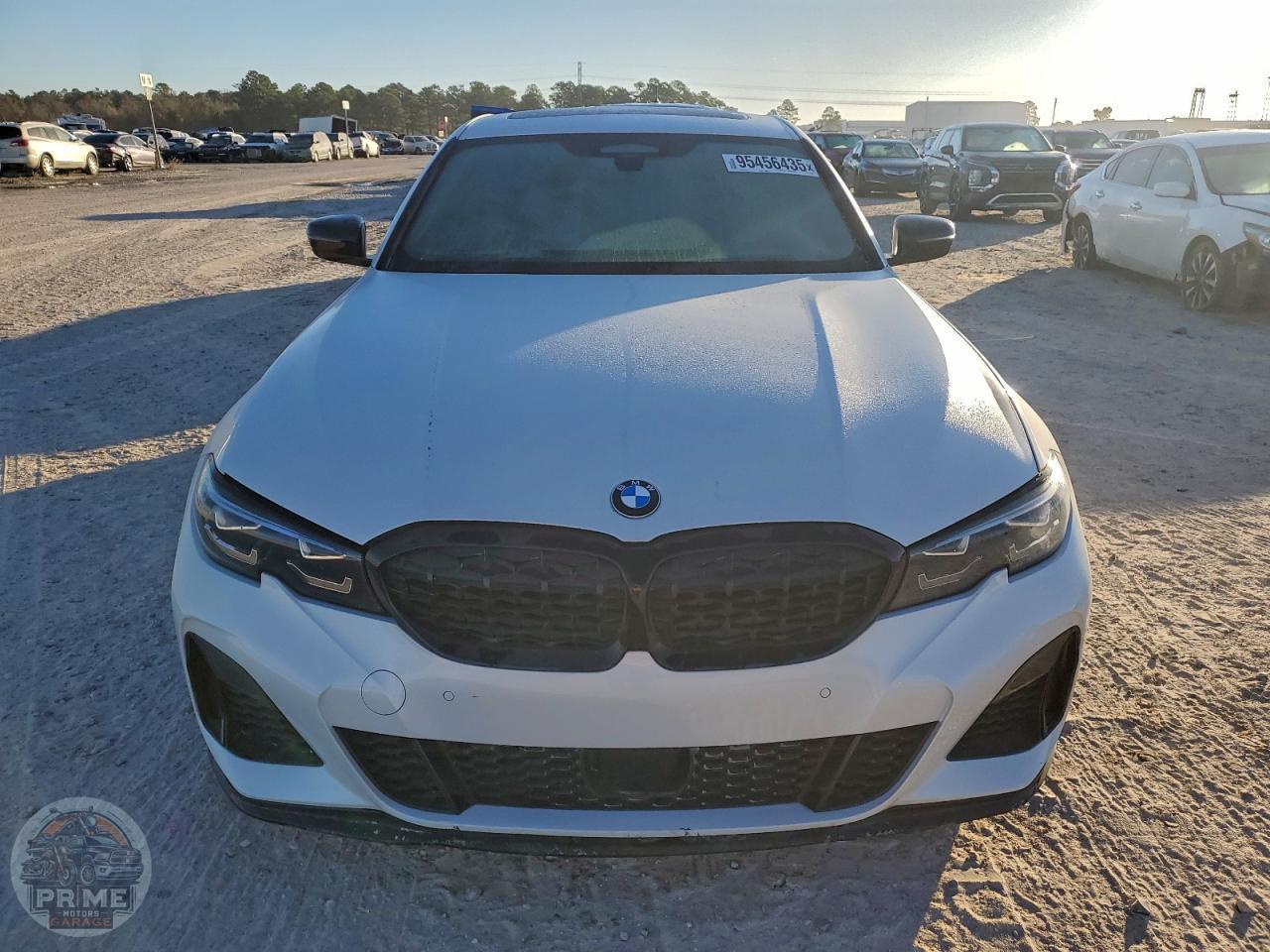 2022 BMW 3 SERIES — фото 13