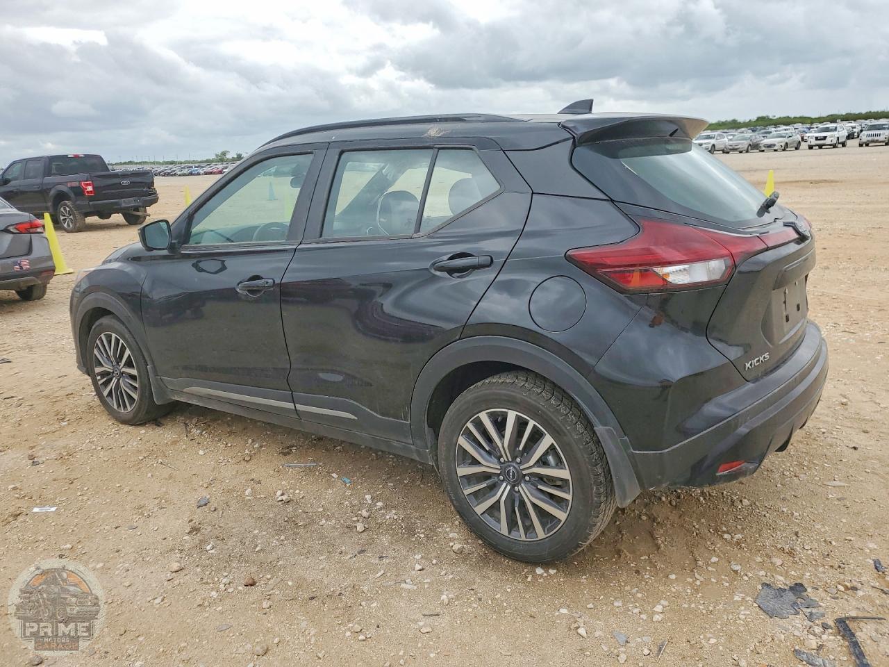 2024 NISSAN KICKS — фото 2