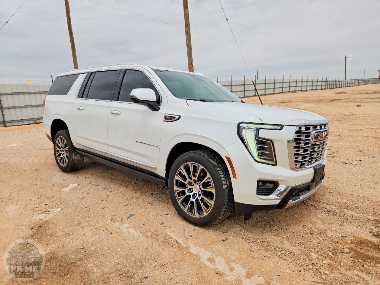2025 GMC YUKON — фото 4